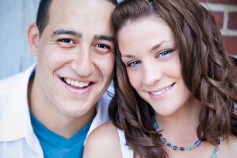 Ashley Holloway and Wesley Torres' Honeymoon Registry